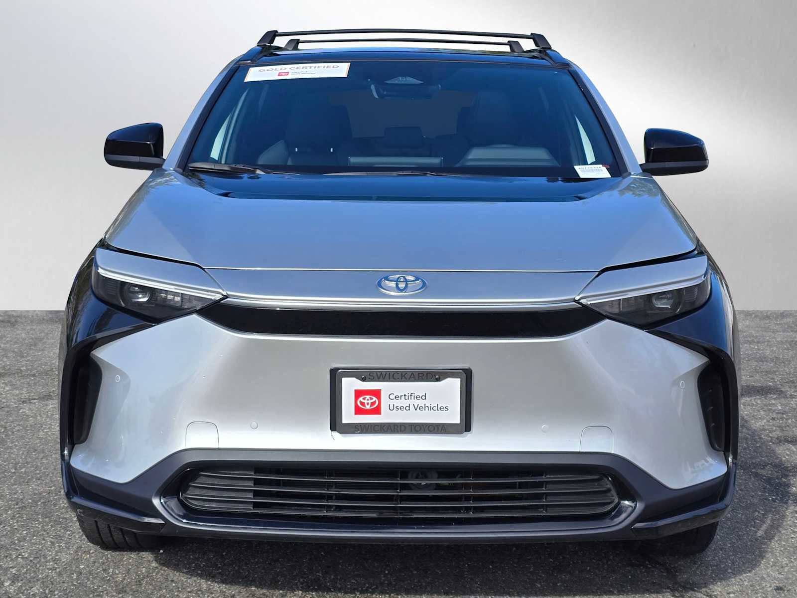 Used 2025 Toyota bZ4X FWD w/ Weather Package image 2