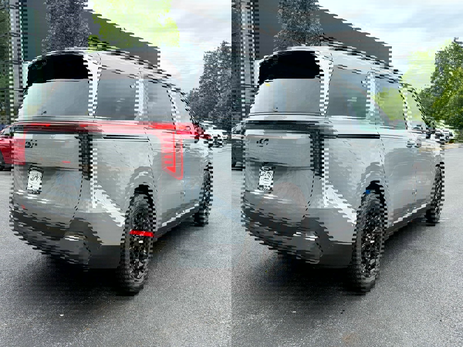 New 2026 Kia Carnival SX Prestige image 11