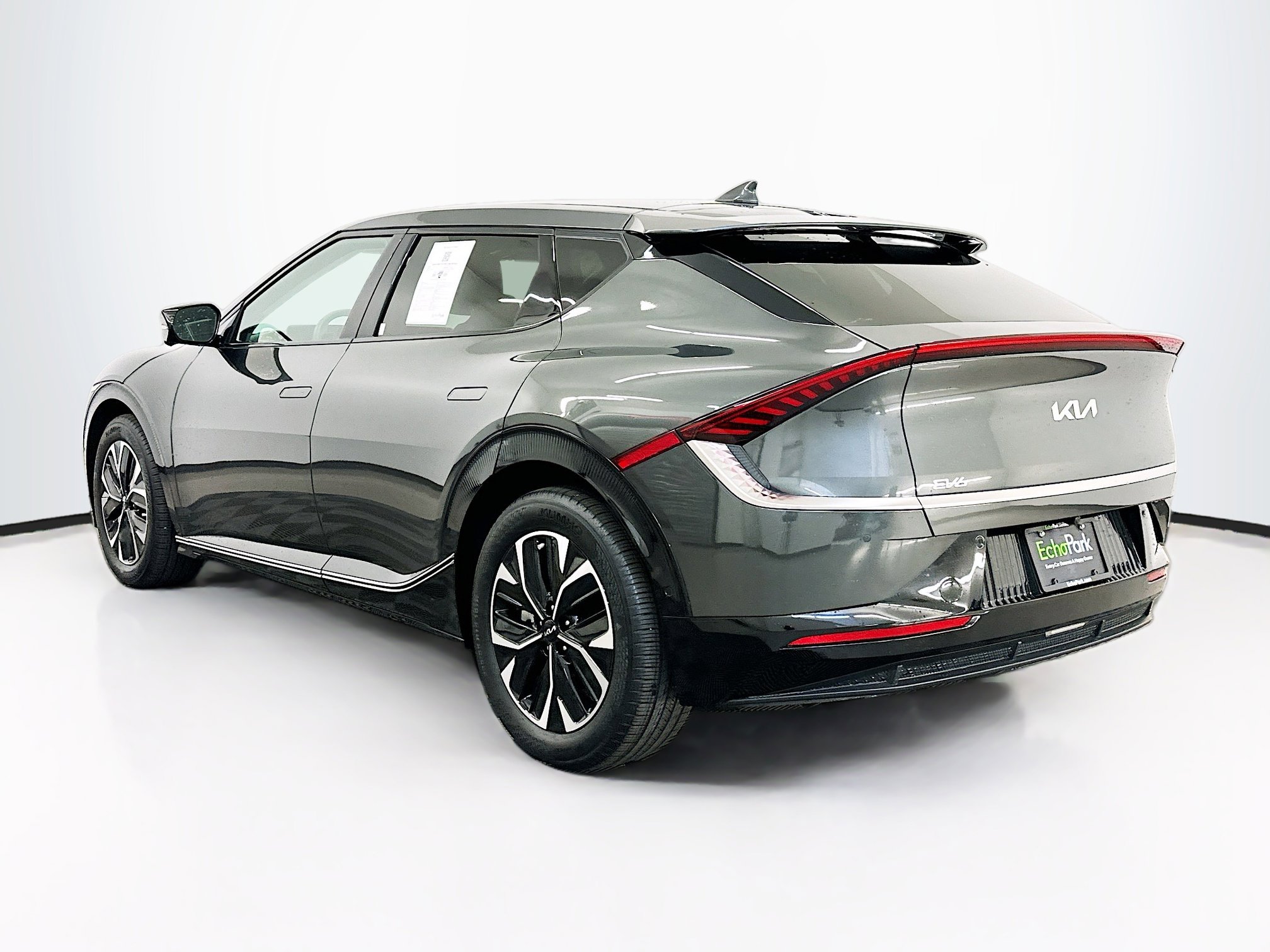 Used 2024 Kia EV6 Wind w/ Wind Technology Package AWD/4WD image 5