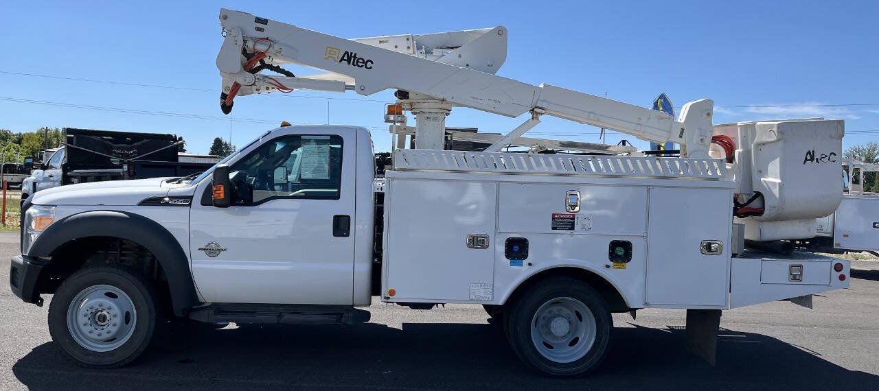 Used 2016 Ford F550 4x4 Regular Cab Super Duty image 8