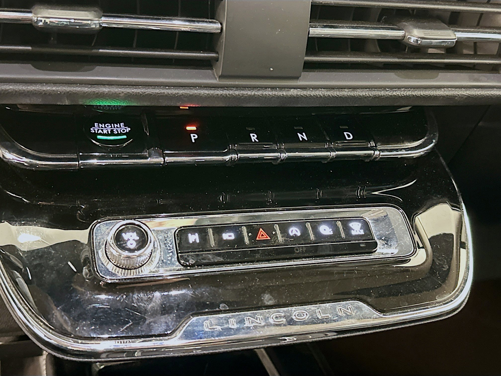 Used 2024 Lincoln Corsair Reserve w/ Equipment Group 201A image 25