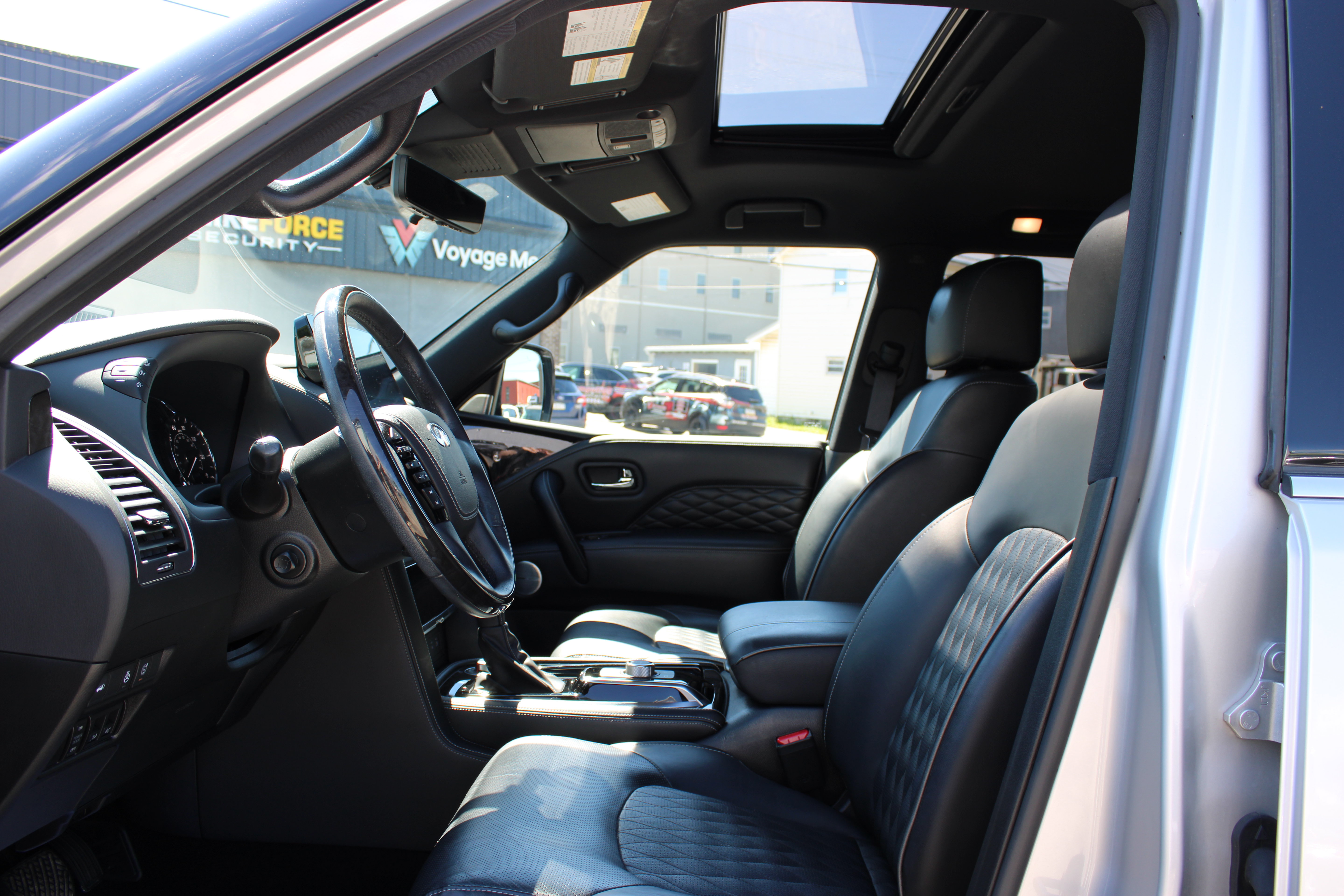 Used 2023 INFINITI QX80 Sensory w/ Cargo Package AWD/4WD image 20