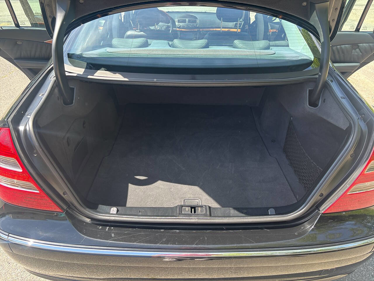 Used 2004 Mercedes-Benz E 320 Sedan image 26