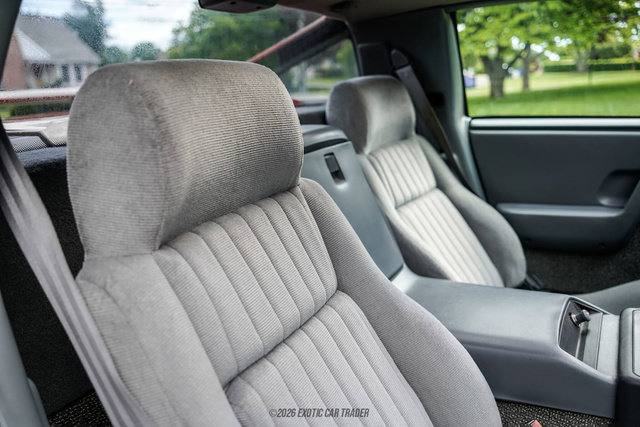 Used 1988 Pontiac Fiero GT RWD image 29