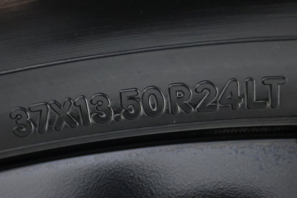 Used 2025 Ford F450 Platinum w/ FX4 Off-Road Package image 62