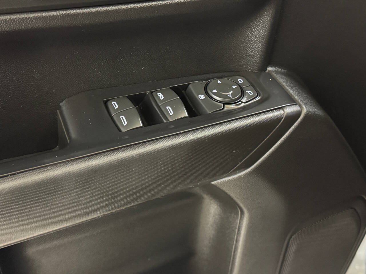 Used 2021 Chevrolet Silverado 1500 Custom w/ LPO, Dark Essentials Package RWD image 49