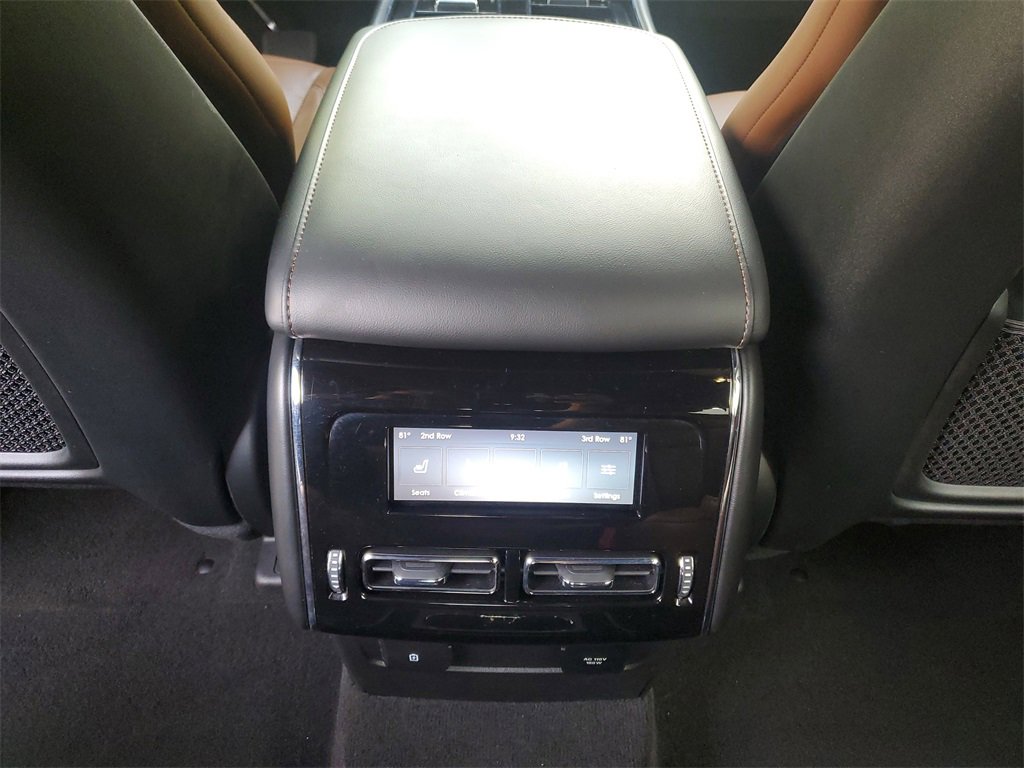 Certified 2023 Lincoln Aviator Reserve w/ Equipment Group 201A image 14