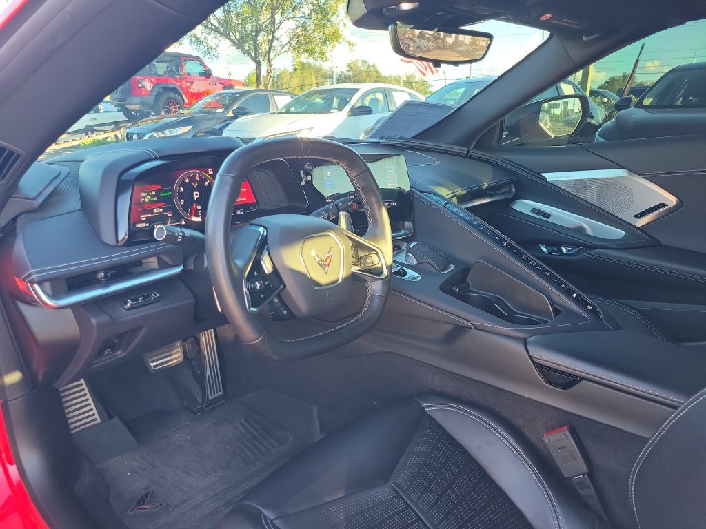 Used 2022 Chevrolet Corvette Stingray Preferred Cpe w/ Z51 Performance Package RWD image 11