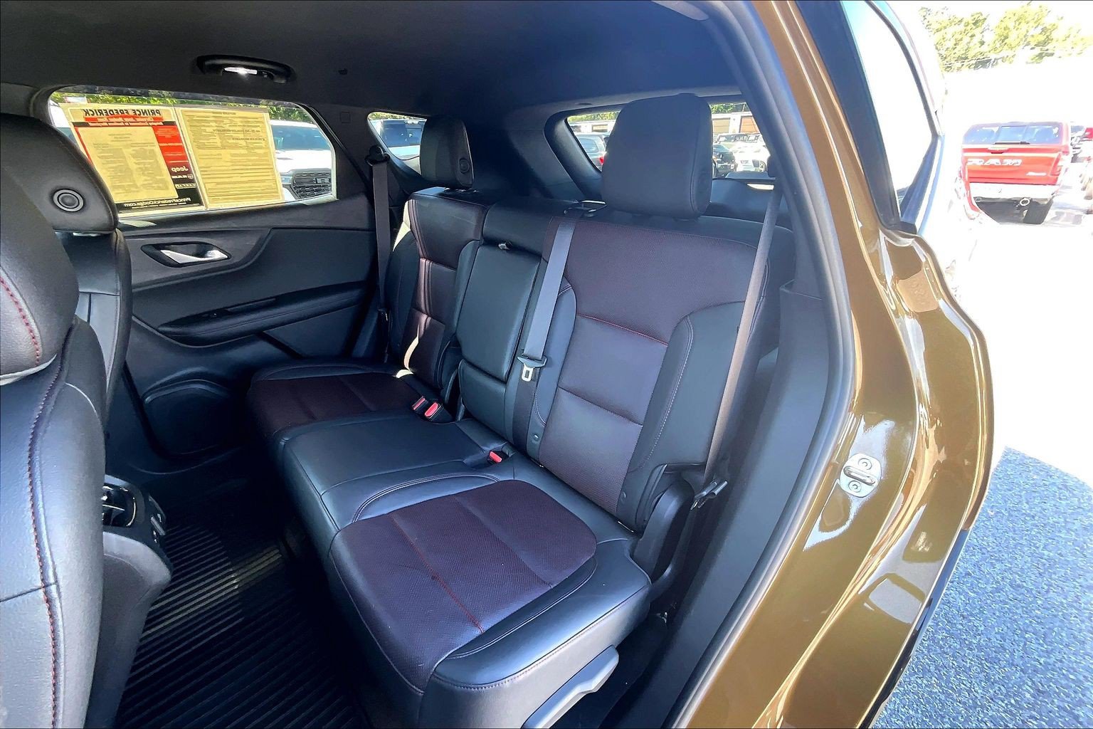 Used 2019 Chevrolet Blazer RS FWD image 23
