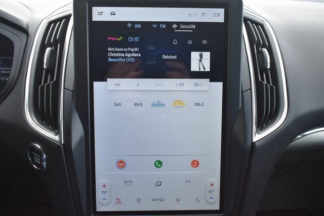 Used 2024 Ford Edge Titanium image 23