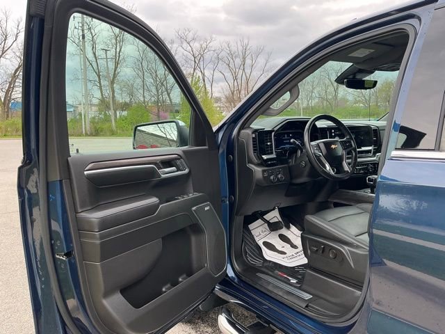 Used 2022 Chevrolet Silverado 1500 LTZ image 16