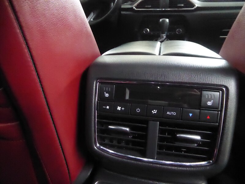 Used 2021 MAZDA CX-9 Carbon Edition AWD/4WD image 37