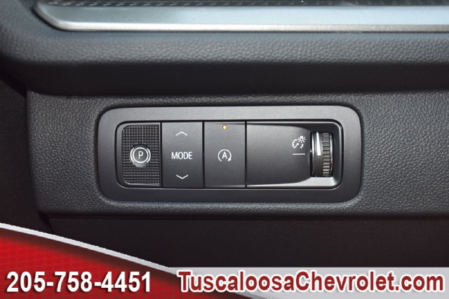 New 2027 Chevrolet Traverse LT FWD image 35