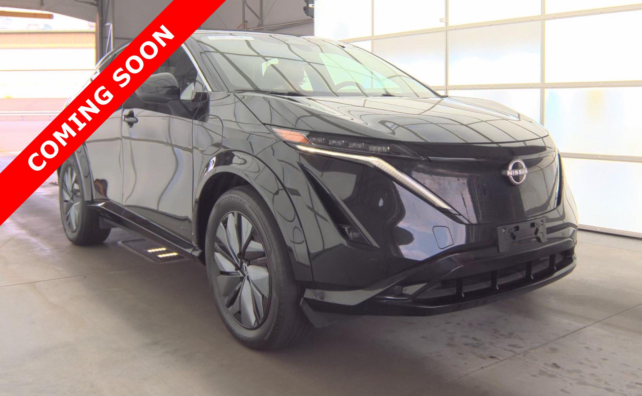 Used 2023 Nissan Ariya FWD image 3