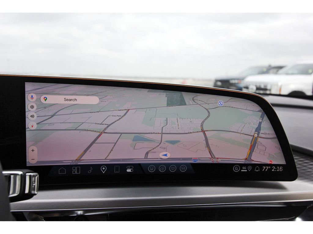 New 2026 Cadillac Lyriq Sport image 18