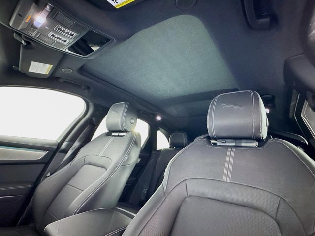 Used 2026 Jaguar F-PACE R-Dynamic S image 14