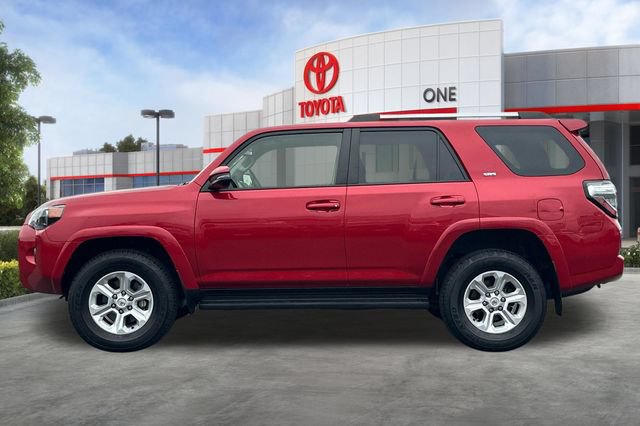 Certified 2024 Toyota 4Runner SR5 Premium AWD/4WD image 9