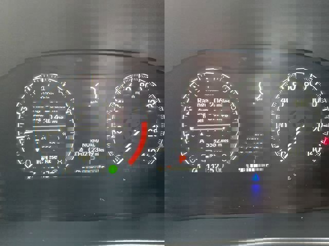 Certified 2025 Honda CR-V EX image 15