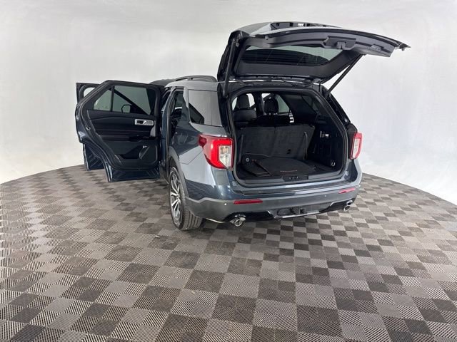 Used 2023 Ford Explorer ST-Line w/ Class IV Trailer Tow Package image 17