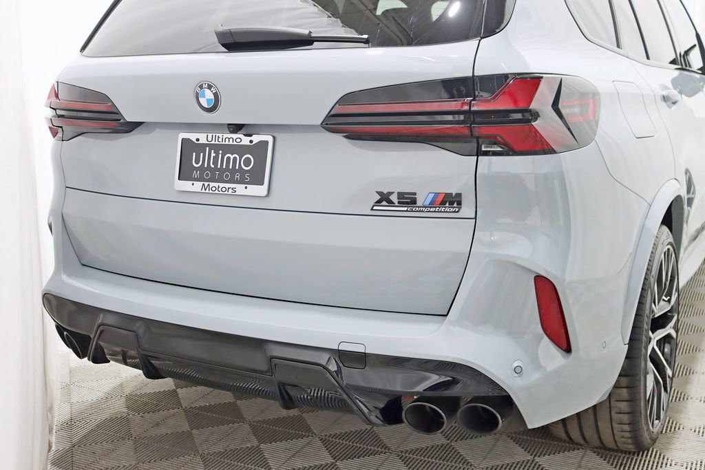 Used 2024 BMW X5 M Competition w/ Executive Package image 12