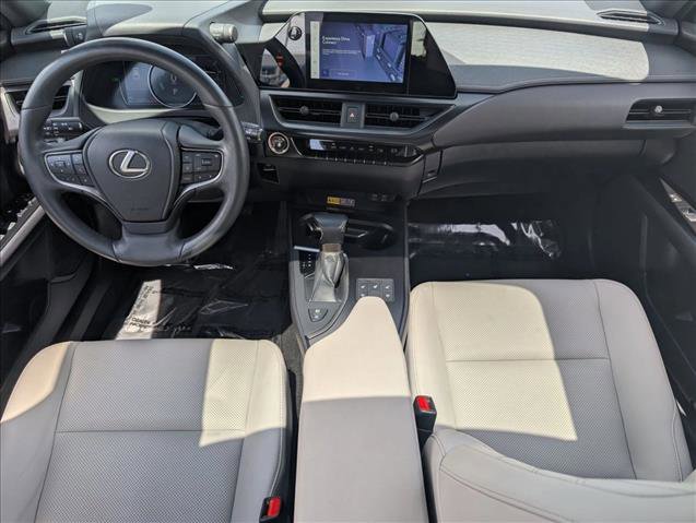 Used 2024 Lexus UX 250h FWD w/ Premium Package image 18