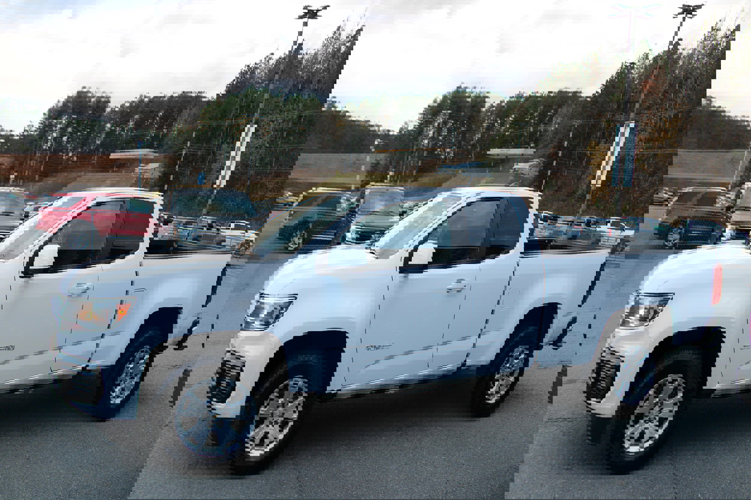 Used 2022 Chevrolet Colorado LT w/ Fleet Safety Package image 6