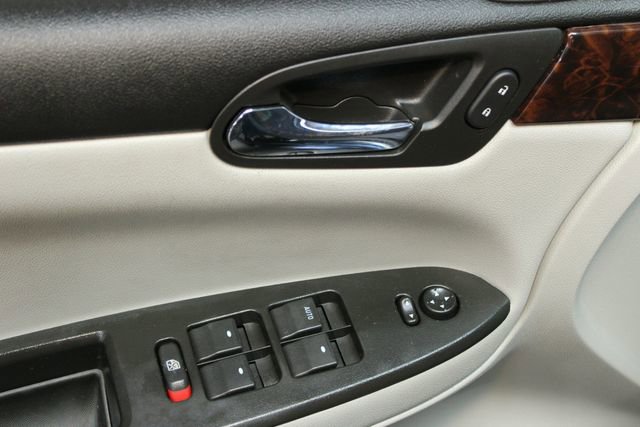 Used 2014 Chevrolet Impala Limited LS FWD image 15