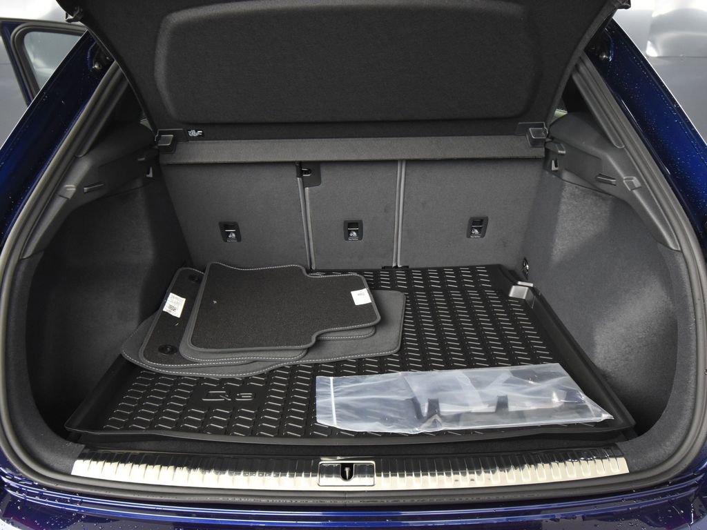 New 2025 Audi Q3 2.0T Premium image 21