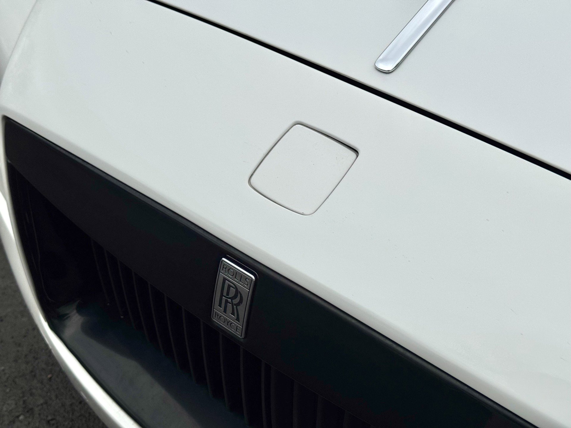 Used 2016 Rolls-Royce Wraith image 22