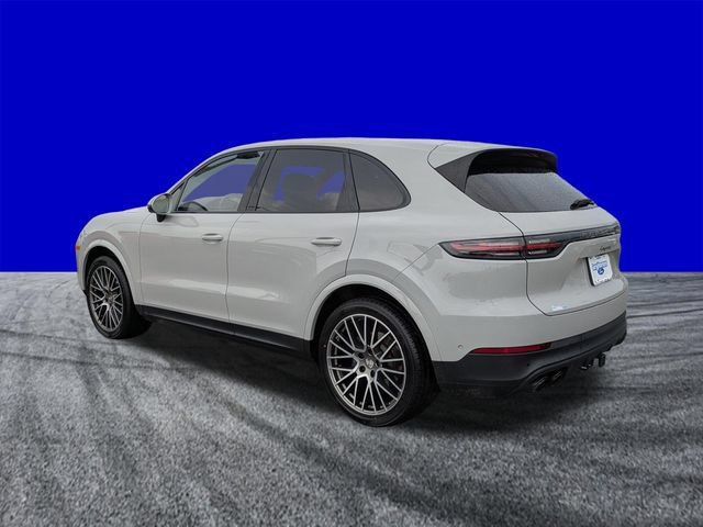 Used 2022 Porsche Cayenne AWD/4WD image 6