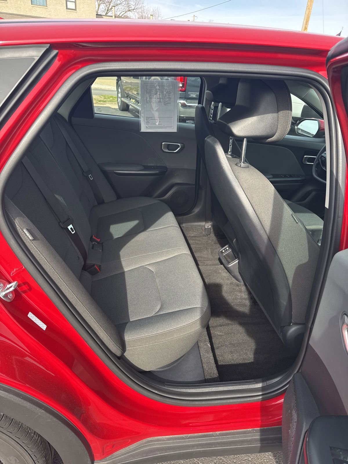 Used 2025 Kia K4 LXS image 22