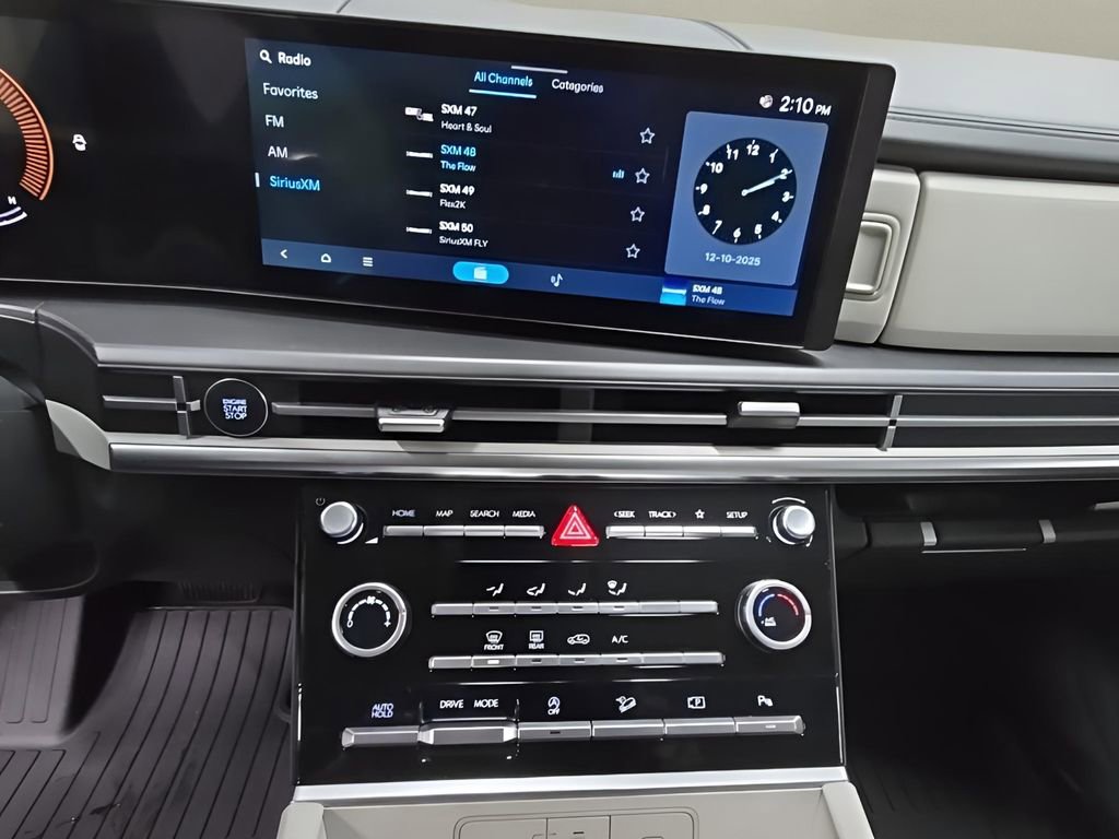 New 2026 Hyundai Santa Fe SE image 26