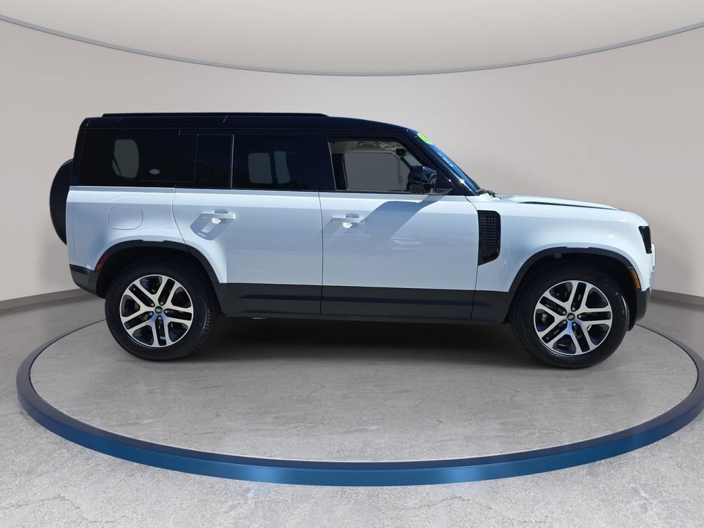 Certified 2024 Land Rover Defender 110 S AWD/4WD image 5