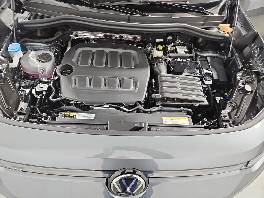 New 2026 Volkswagen Tiguan SE R-Line image 20