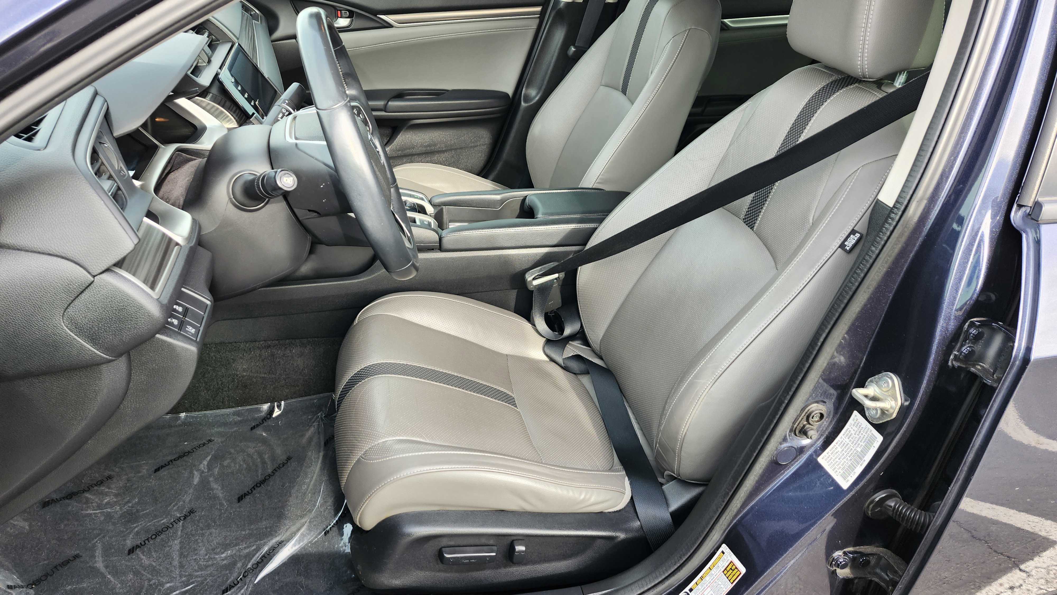 Used 2019 Honda Civic EX-L image 22