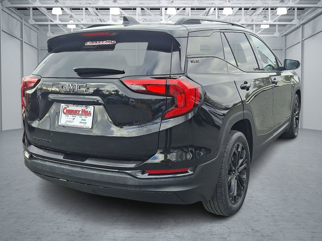 Used 2019 GMC Terrain SLE w/ Driver Convenience Package image 5