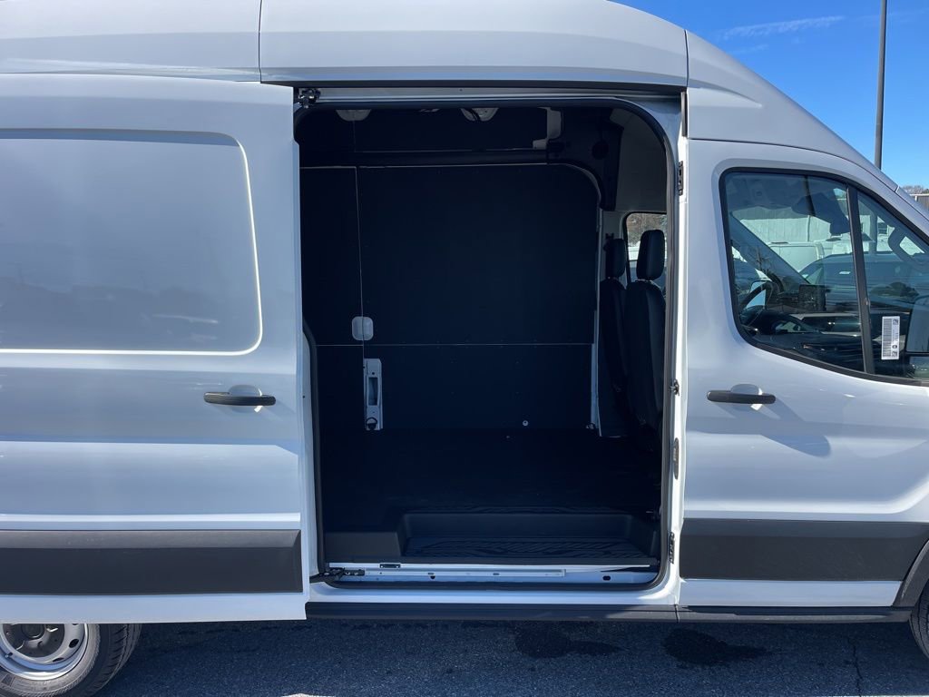 New 2026 Ford Transit 350 148 High Roof Extended w/ Load Area Protection Package image 7