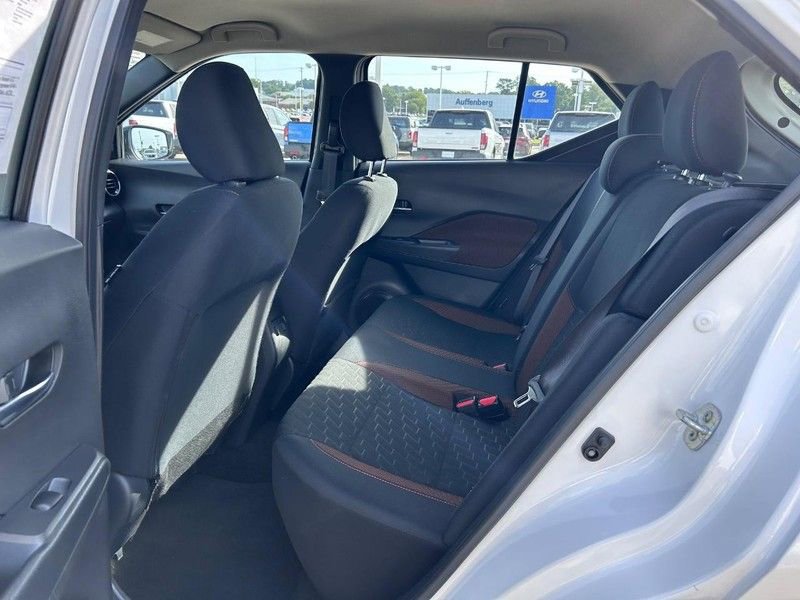 Used 2024 Nissan Kicks SR image 8