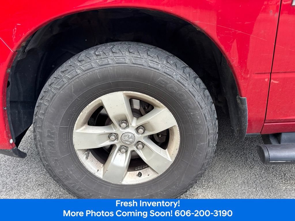 Used 2015 RAM 1500 Express AWD/4WD image 10