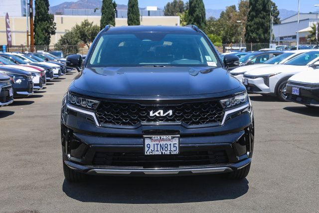 Used 2023 Kia Sorento S FWD image 3