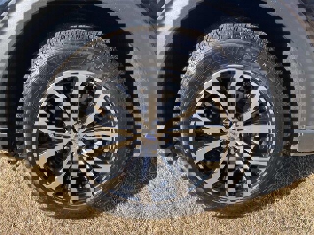 Used 2025 Ford Explorer ST-Line image 47