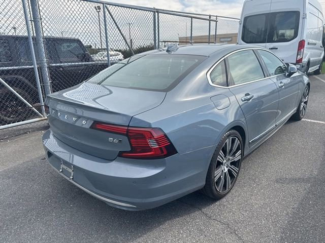 Used 2022 Volvo S90 B6 Inscription w/ Advanced Package image 10