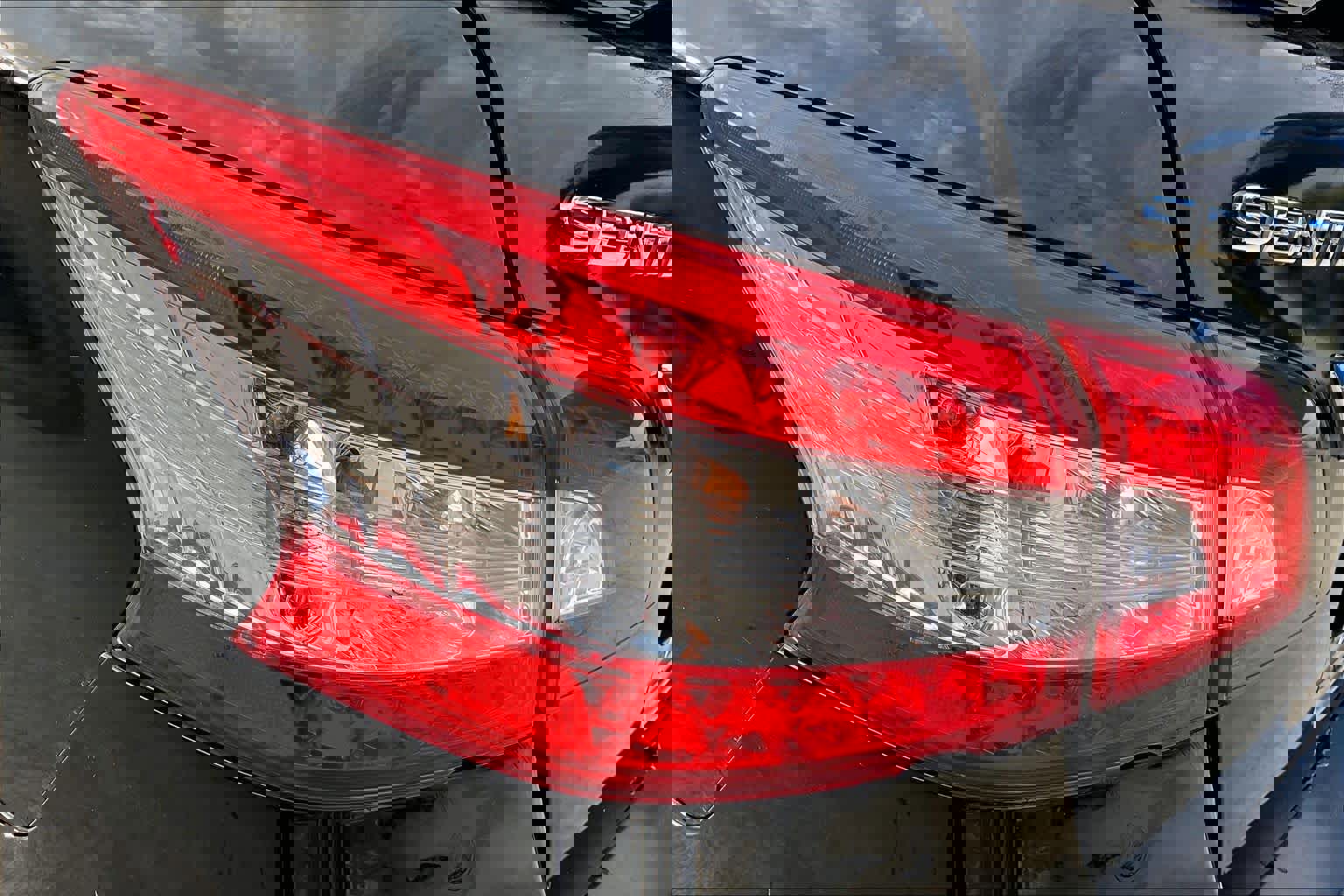 Used 2015 Nissan Sentra SR image 29