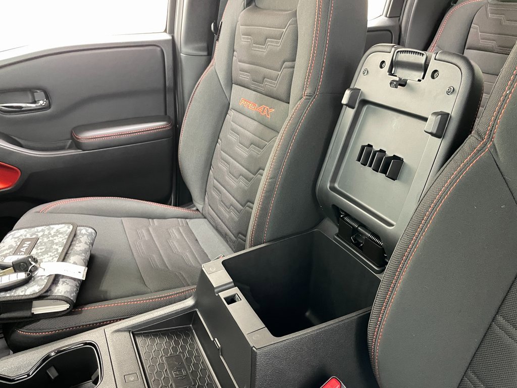 Used 2024 Nissan Frontier PRO-4X w/ Pro Convenience Package image 33