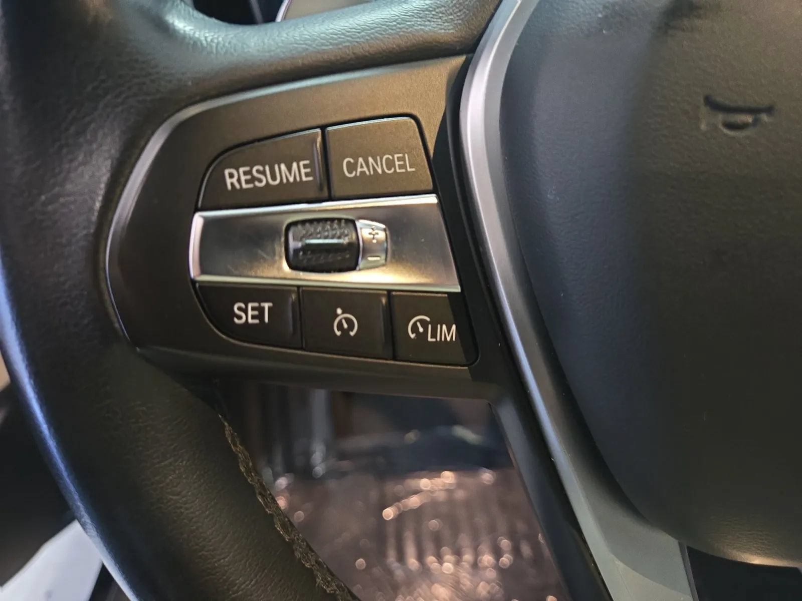 Used 2021 BMW 330i Sedan RWD image 21