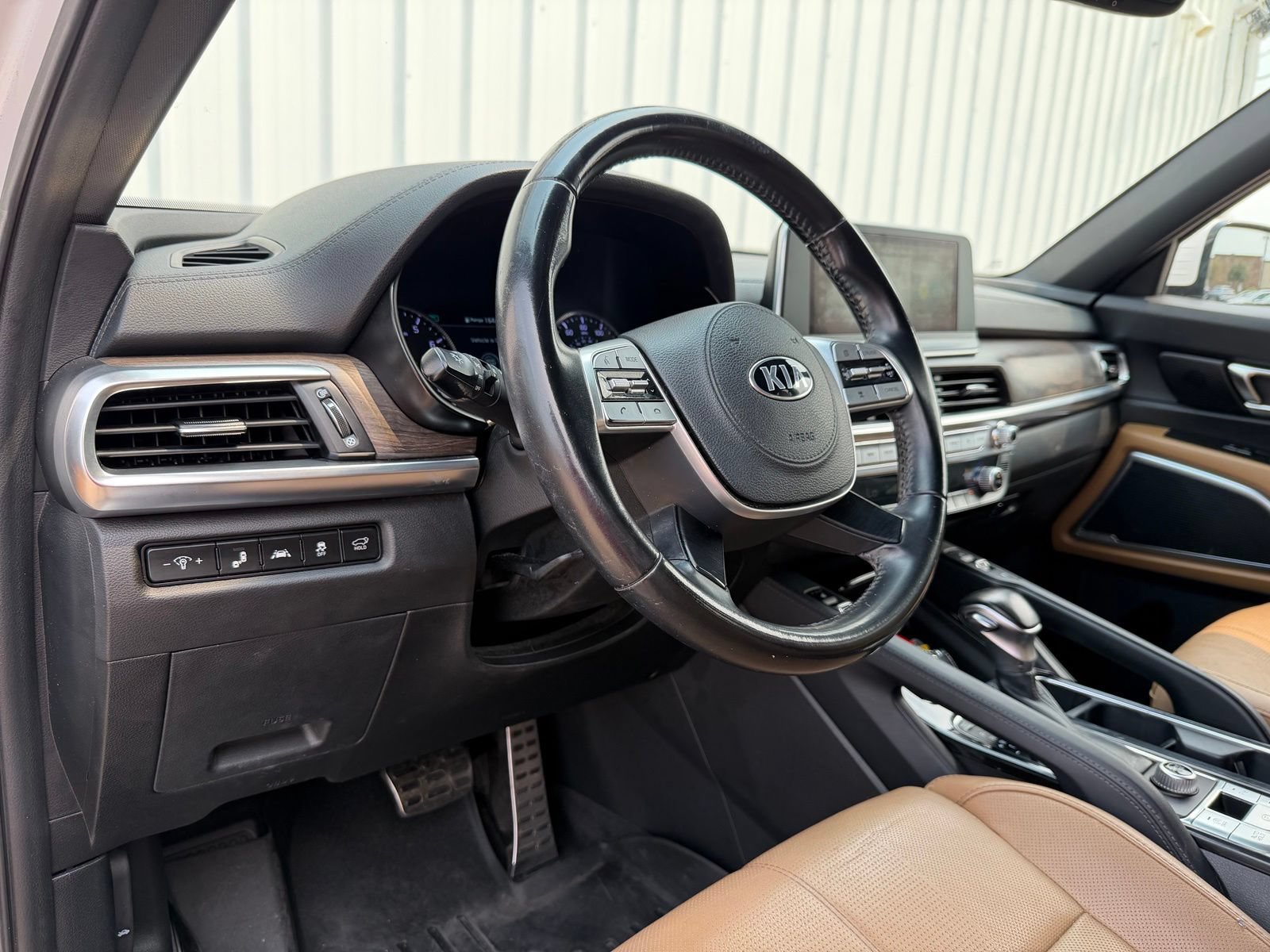 Used 2020 Kia Telluride SX FWD image 18