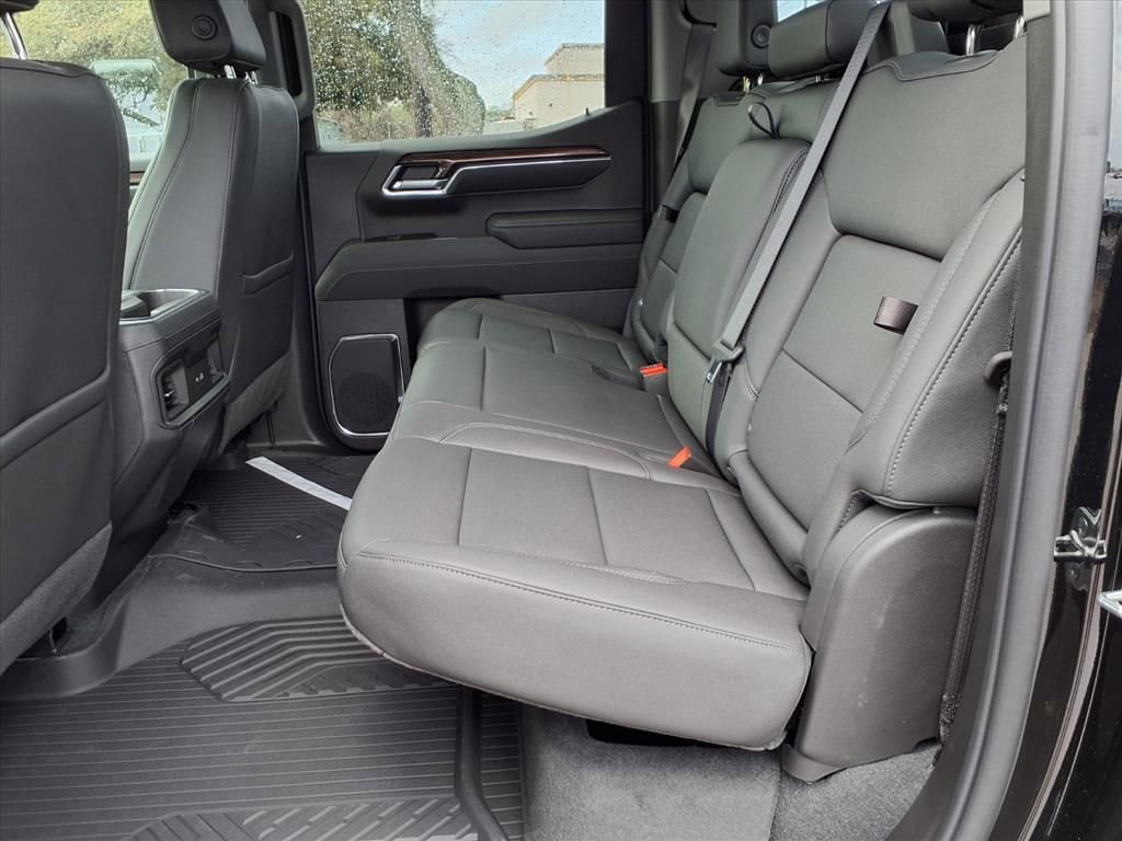 New 2026 Chevrolet Silverado 1500 LT image 9