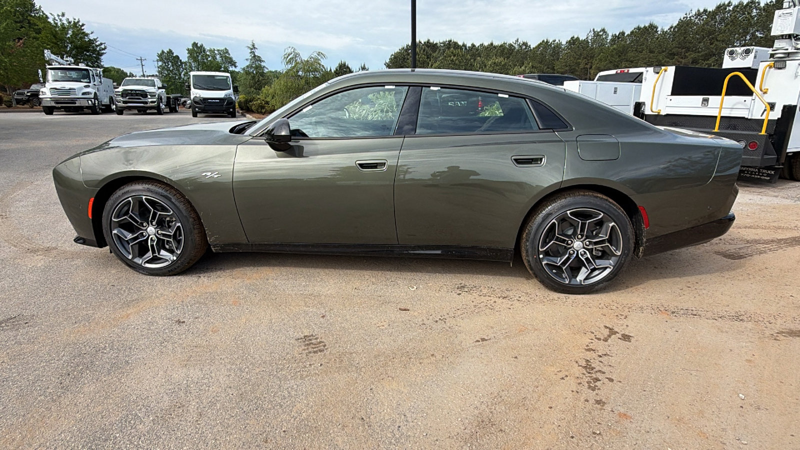 New 2026 Dodge Charger R/T AWD/4WD image 11