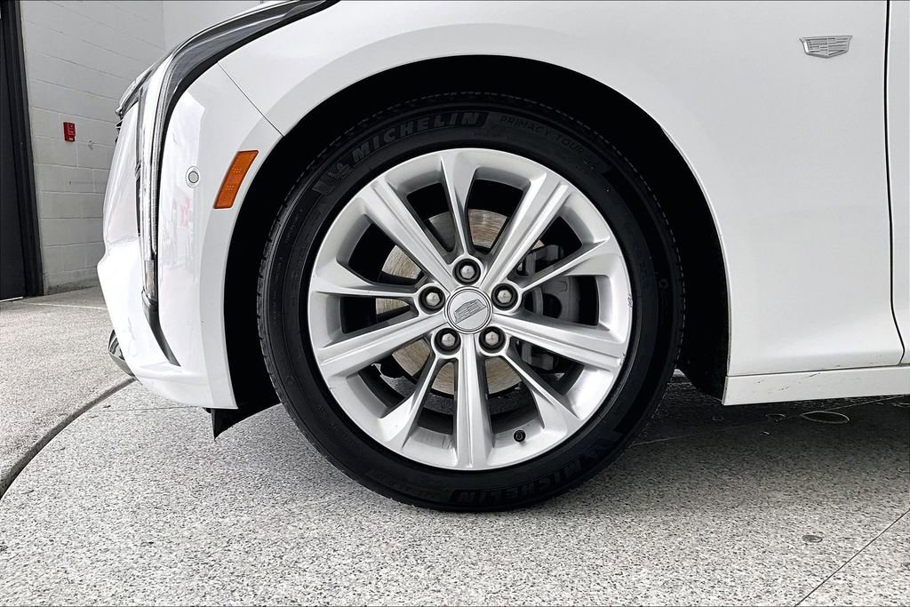 Used 2025 Cadillac CT5 Premium Luxury image 11
