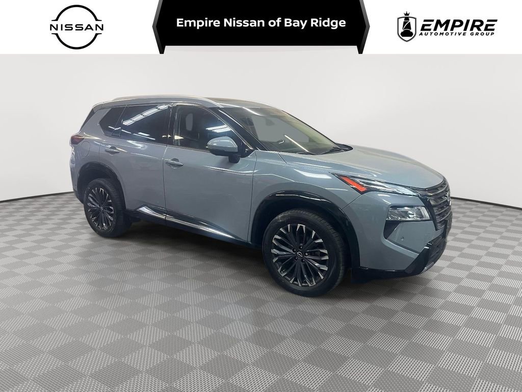 Used 2024 Nissan Rogue Platinum w/ Platinum Premium Package image 1